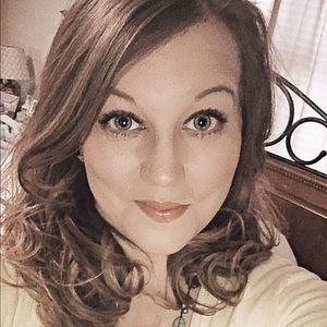 Meet your Posher, Jennarae